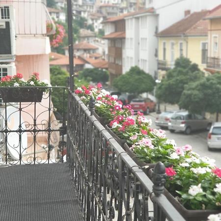 Къща За Гости Дарая Veliko Tărnovo Exteriör bild