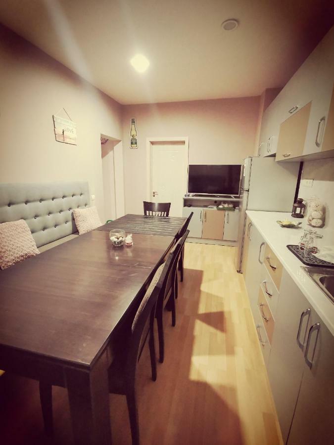 Къща За Гости Дарая Veliko Tărnovo Exteriör bild